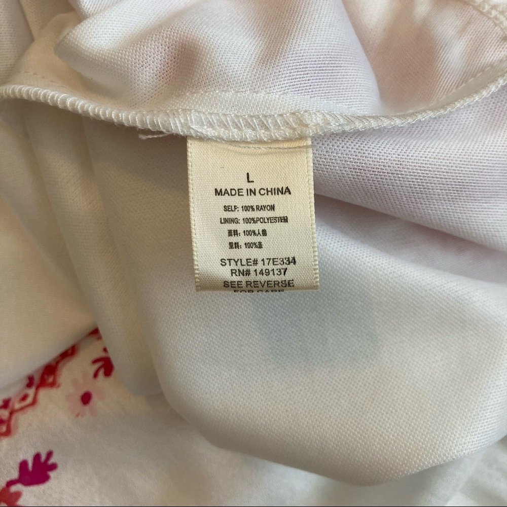 one the land off-the-shoulder white dress with pink floral accents - Size L - Picture 11 of 13